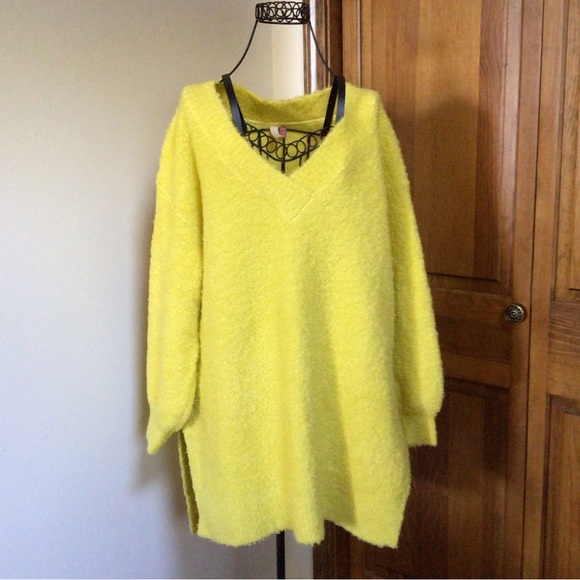 Anthropologie Pilcro Tunic Sweater, Medium - Picture 7 of 9